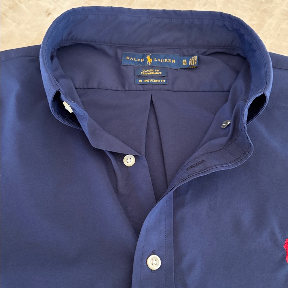 Men’s Ralph Lauren performance short sleeve button down shirt.